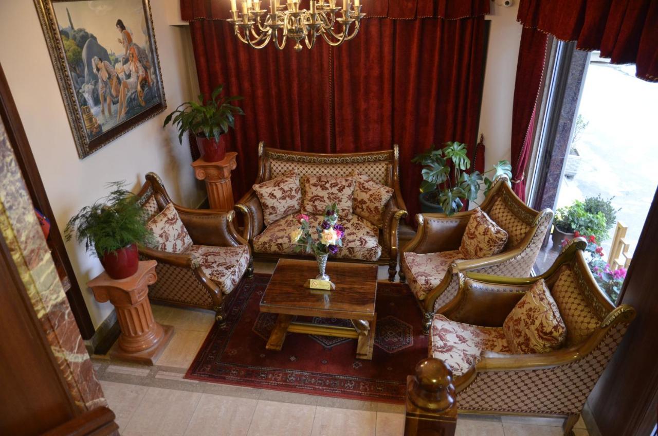 Hotel Brilant Antik