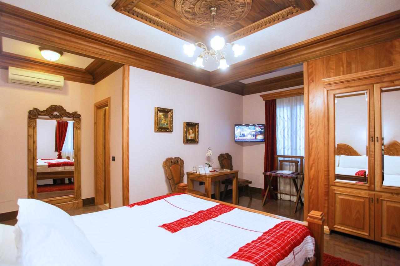 Brilant Antik Hotel Tirana